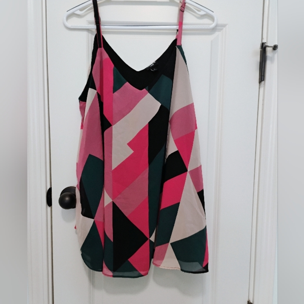 Torrid Pink and Black Geometric Camisole Sz 3XL